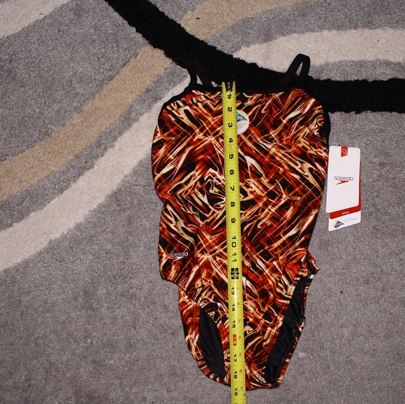 Speedo Sound Waves Flyback (2011) - Picture 7 of 8